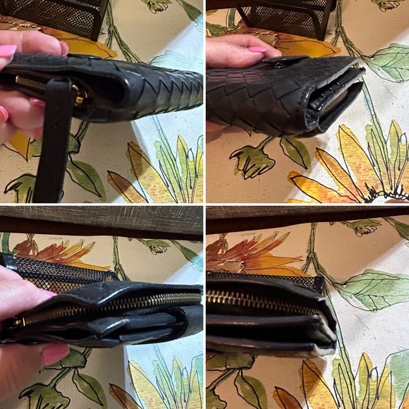 Bottega Veneta Intrecciato Leather Black Bifold Wallet - Picture 11 of 16